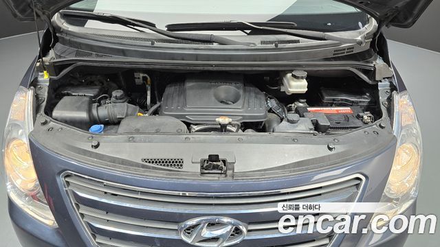 Hyundai Starex 2017 — photo 6