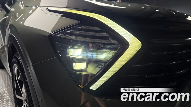 Kia Sportage 2022 — photo 8