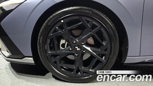Hyundai AVANTE 2025 — photo 5