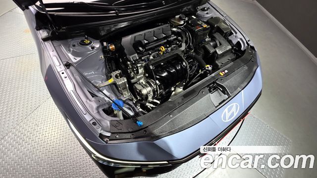 Hyundai AVANTE 2025 — photo 6