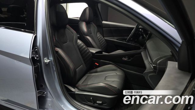 Hyundai AVANTE 2025 — photo 11