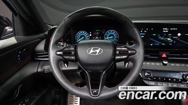 Hyundai AVANTE 2025 — photo 13