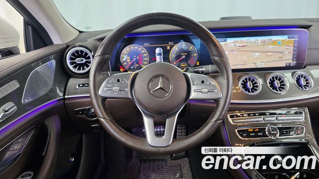Mercedes-Benz CLS-Class 2019 — photo 19