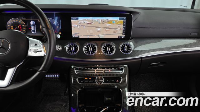 Mercedes-Benz CLS-Class 2019 — photo 20