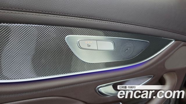 Mercedes-Benz CLS-Class 2019 — photo 25
