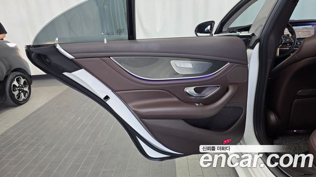 Mercedes-Benz CLS-Class 2019 — photo 15