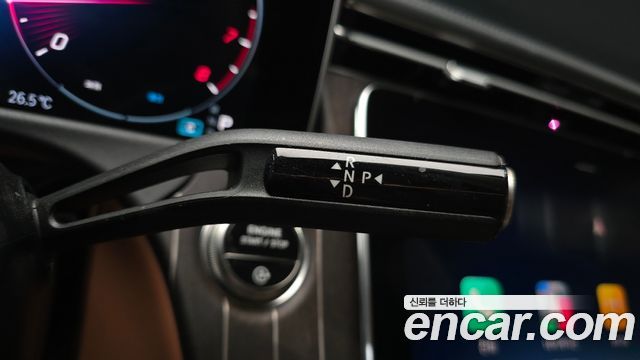 Mercedes-Benz E-Class 2025 — photo 9