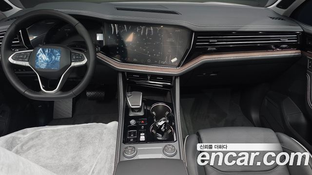 Volkswagen Touareg 2026 — photo 7