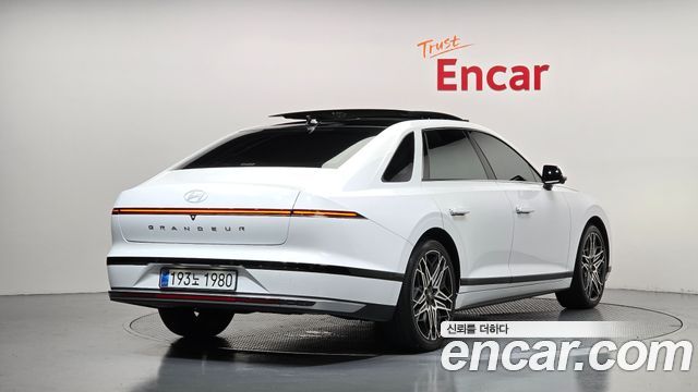 Hyundai Grandeur 2025 — photo 2