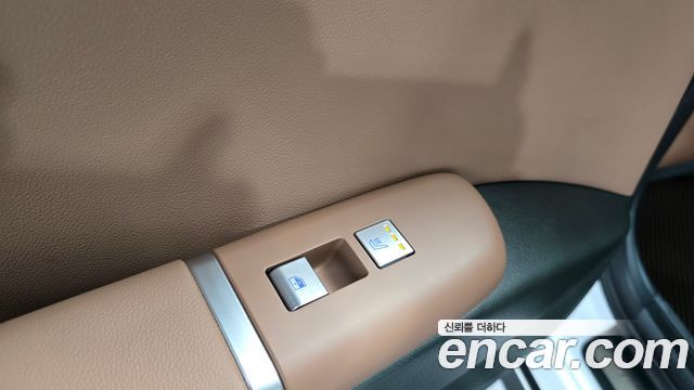 Hyundai Grandeur 2025 — photo 20