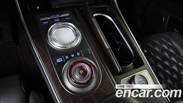 Genesis GV80 2020 — photo 9