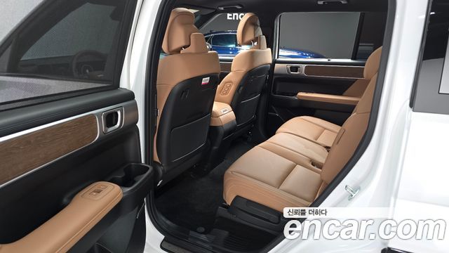 Hyundai Santafe 2024 — photo 11