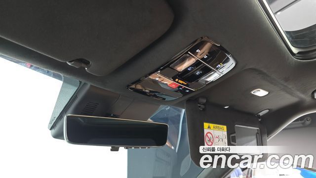 Hyundai Santafe 2024 — photo 17