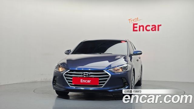 Hyundai AVANTE 2018 — photo 3
