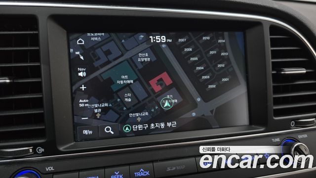 Hyundai AVANTE 2018 — photo 30