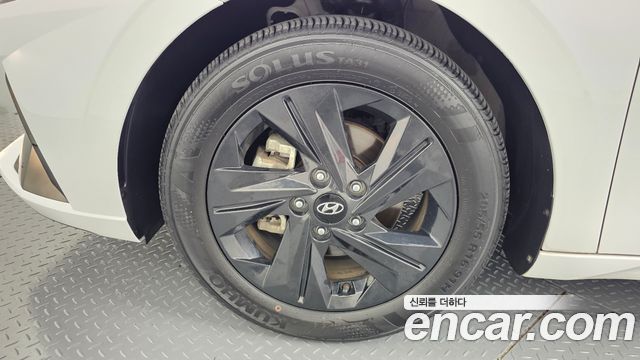 Hyundai AVANTE 2023 — photo 5