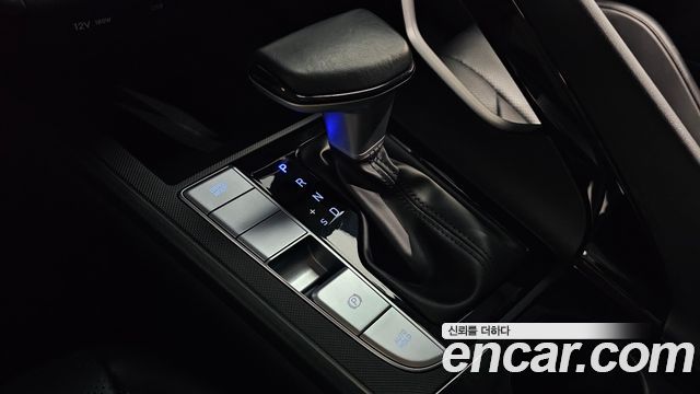 Hyundai AVANTE 2023 — photo 12