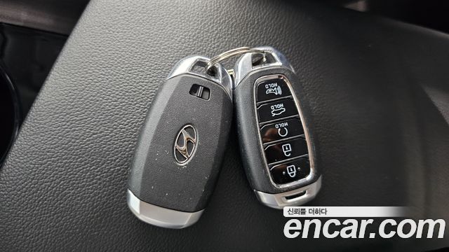 Hyundai AVANTE 2023 — photo 25