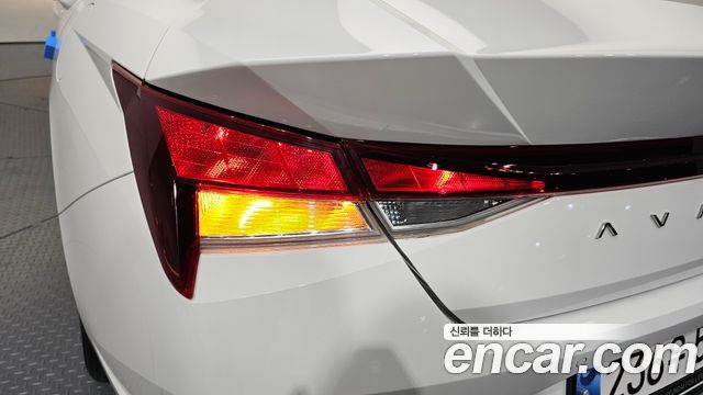 Hyundai AVANTE 2023 — photo 9