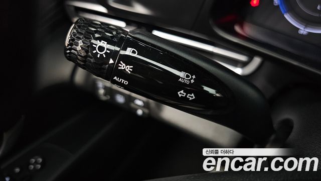 Hyundai AVANTE 2023 — photo 29