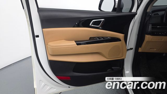 Kia Canival 2021 — photo 15