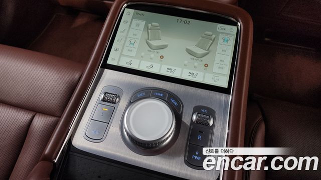 Genesis G90 2022 — photo 19