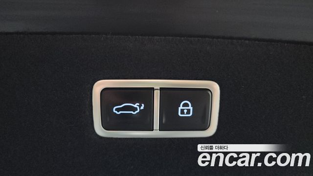 Genesis G90 2022 — photo 24