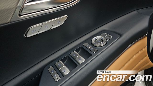 Genesis GV80 2023 — photo 23