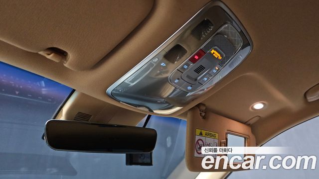 Genesis GV80 2023 — photo 25