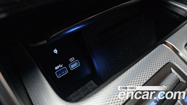 Genesis GV80 2023 — photo 29