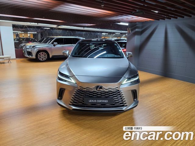 Lexus RX 2025 — photo 3