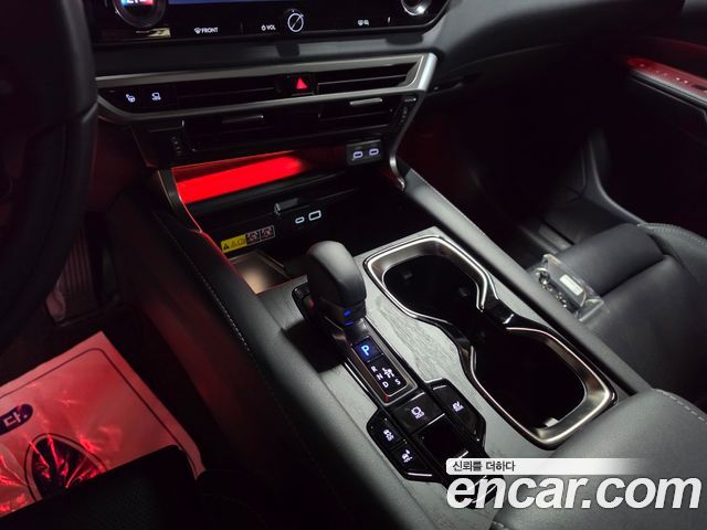 Lexus RX 2025 — photo 9