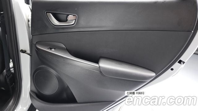 Hyundai Kona 2018 — photo 15