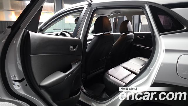 Hyundai Kona 2018 — photo 16