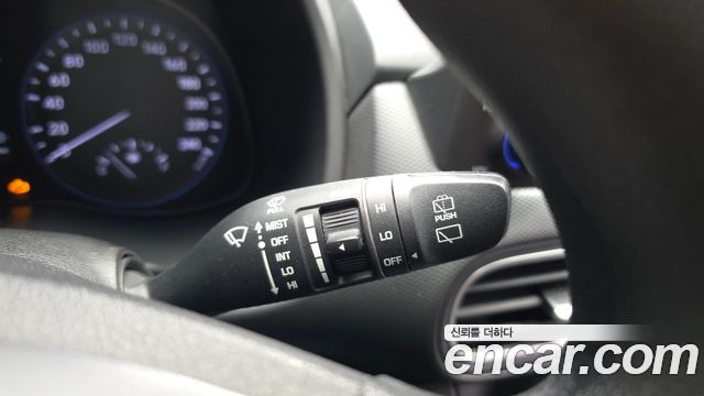 Hyundai Kona 2018 — photo 28