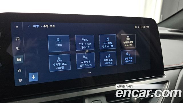 Lexus UX 2026 — photo 26
