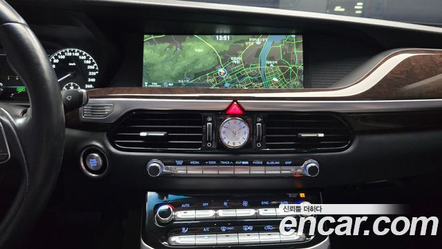 Genesis EQ900 2016 — photo 14