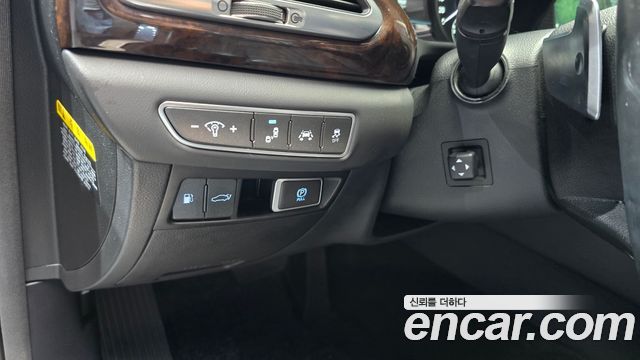 Genesis EQ900 2016 — photo 19