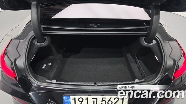 BMW 8-Series 2023 — photo 22