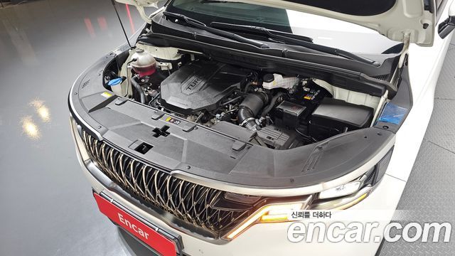Kia Canival 2023 — photo 6