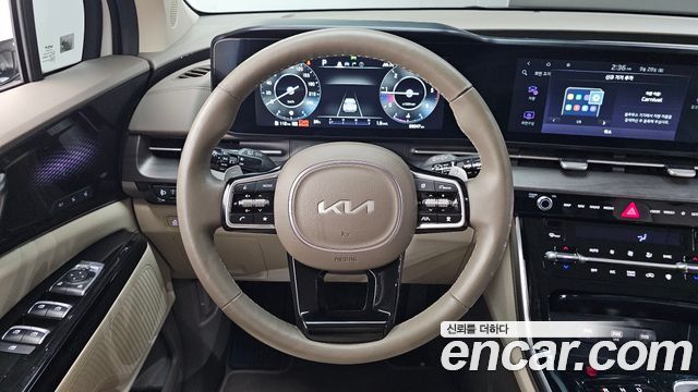 Kia Canival 2023 — photo 19