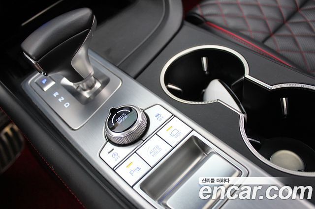 Genesis G70 2018 — photo 11
