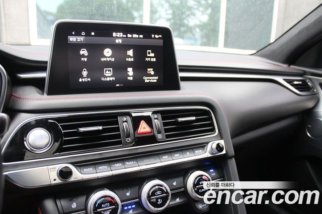Genesis G70 2018 — photo 12