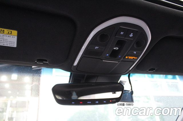 Genesis G70 2018 — photo 14