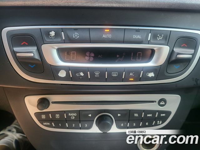 Renault Korea SM3 2012 — photo 10