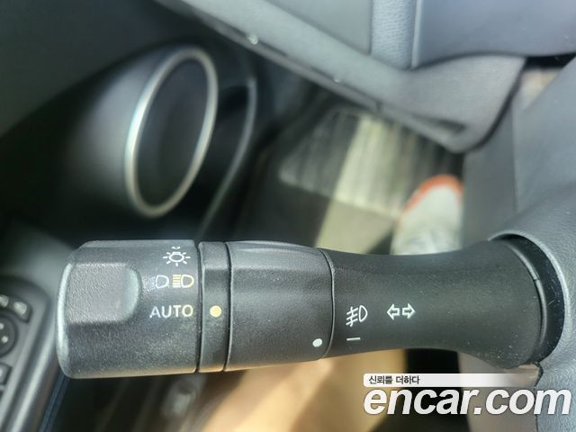 Renault Korea SM3 2012 — photo 11