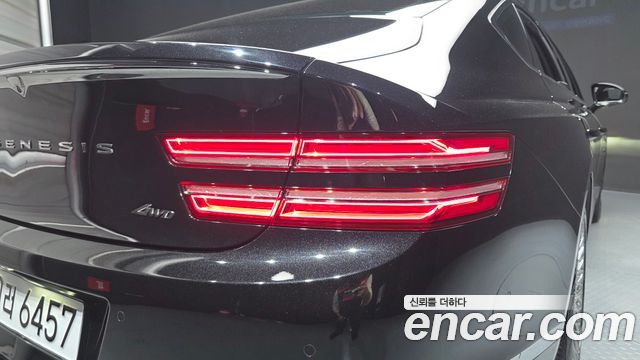 Genesis G80 2023 — photo 9