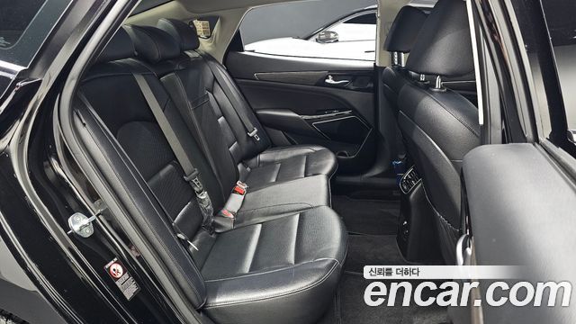 Kia K7 2021 — photo 17