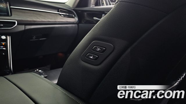 Kia K7 2021 — photo 29
