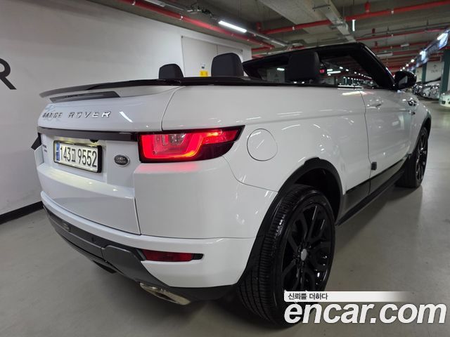 Land Rover Range Rover Evoque 2017 — photo 12